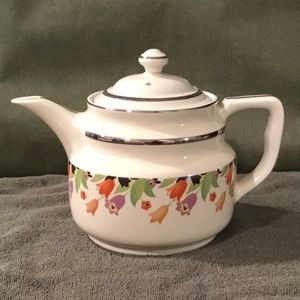 Hall Pottery Crocus Terrace Coffee Pot Drip-O-Lator Ivory Platinum